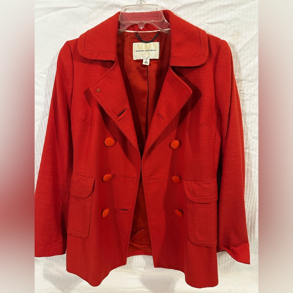 Stylish Banana Republic Coral Blazer - XS